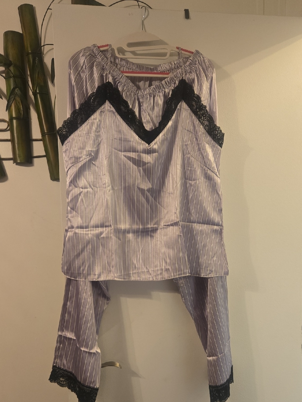 Lavender Pinstripe Lace-Trim Sleep Set - Women’s Pajama Top & Pants